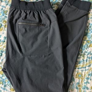 Lululemon ABC Jogger 31" in Melanite